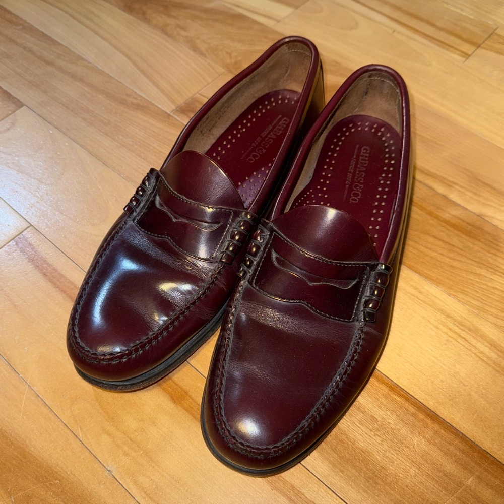 G.H. Bass & Co. Wine/Burgundy Leather Penny Loafers